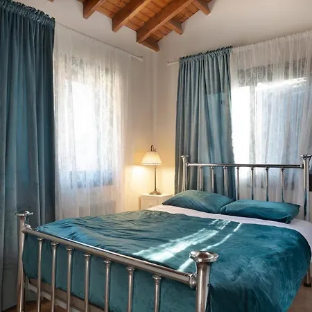 Villa Orama Mountain Farmakas