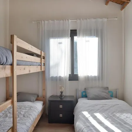 Orama Mountain Farmakas