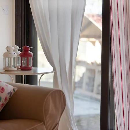 Orama Mountain Farmakas