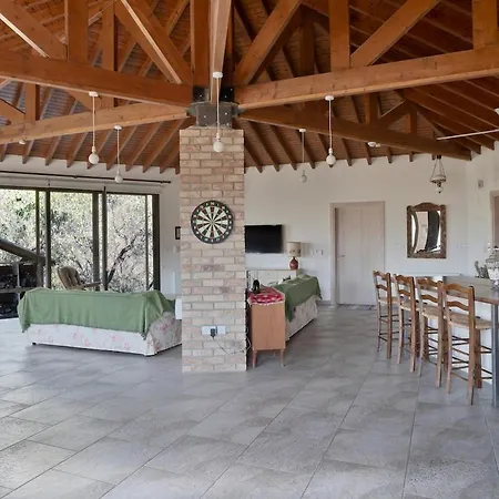 Orama Mountain Farmakas Villa