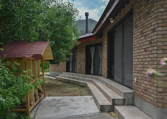 Orama Mountain Farmakas