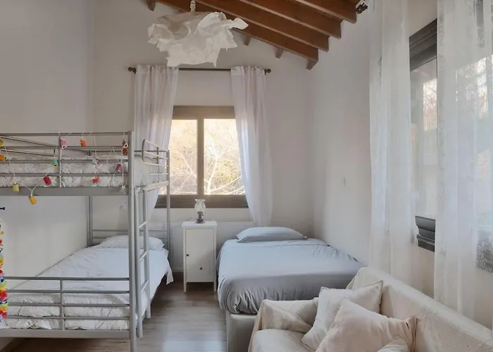 Orama Mountain Farmakas Villa