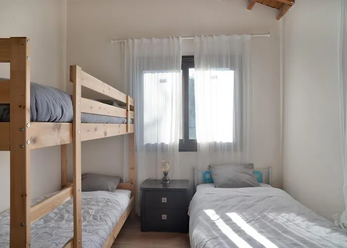 Orama Mountain Farmakas