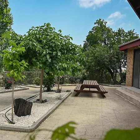 빌라 Orama Mountain Farmakas