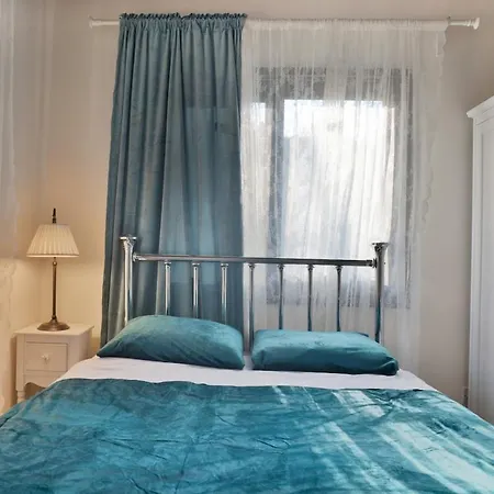 Orama Mountain Farmakas 빌라