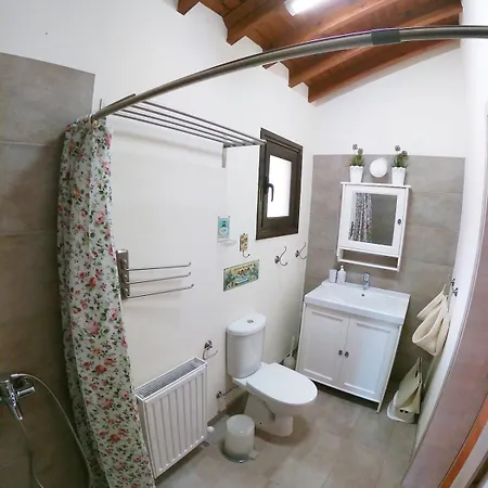 Orama Mountain Farmakas 니코시아